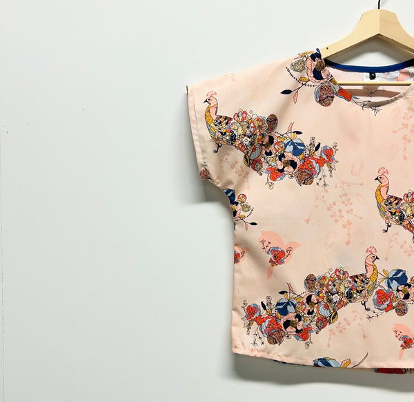 Short sleeve - Garden of Opulence top (L)
