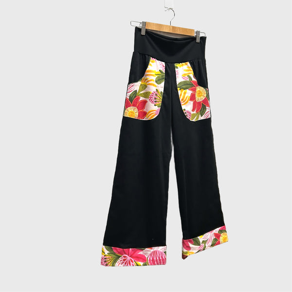 Wide Legged Pants - Black with Pink Flowers (S)