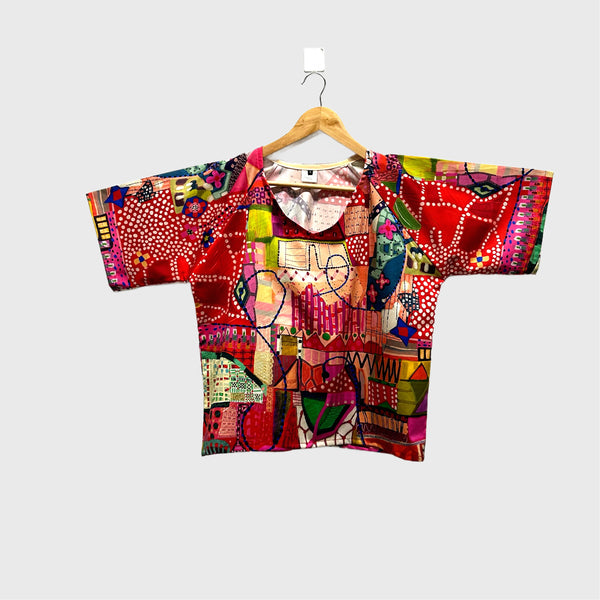 Sample Short sleeve v neck top - Miss Moresby Red Parade (L)