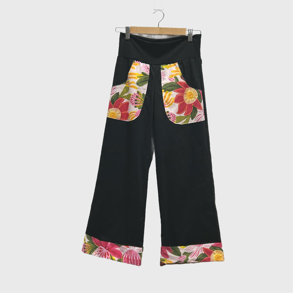 Wide Legged Pants - Black with Pink Flowers (S)