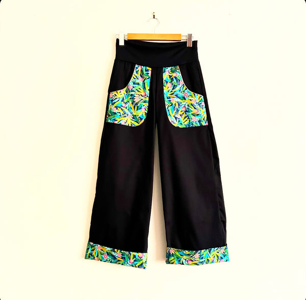 Wide Legged Pants - Black with green garden (S)