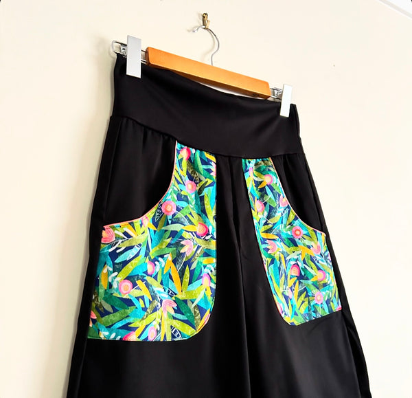 Wide Legged Pants - Black with green garden (S)