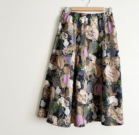 Mid length Skirt - Cool Girls (S)