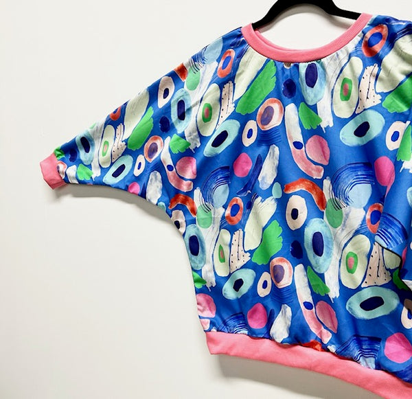 Batwing top - Lillin Farag Circles (L)
