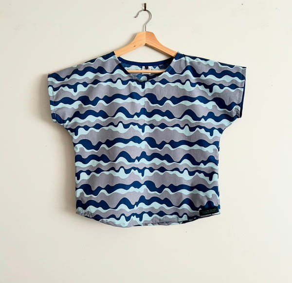 Short sleeve - Blue Waves top (S)