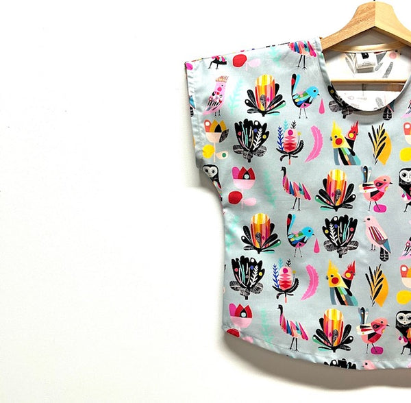 Short sleeve - Inaluxe blue birds top (L)