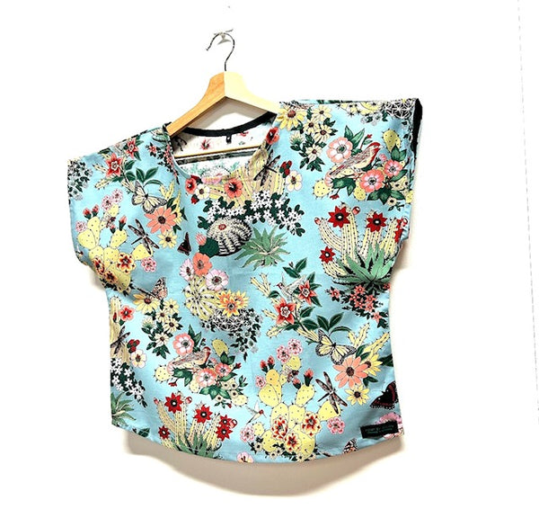 Short sleeve - Cactus on Blue top (M)