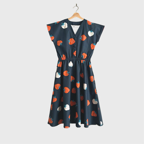 Jasmine Dress - Strawberries (S)