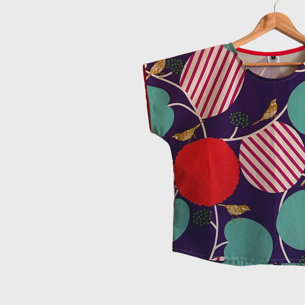 Short sleeve - Echino Pepe in Purple top (M)