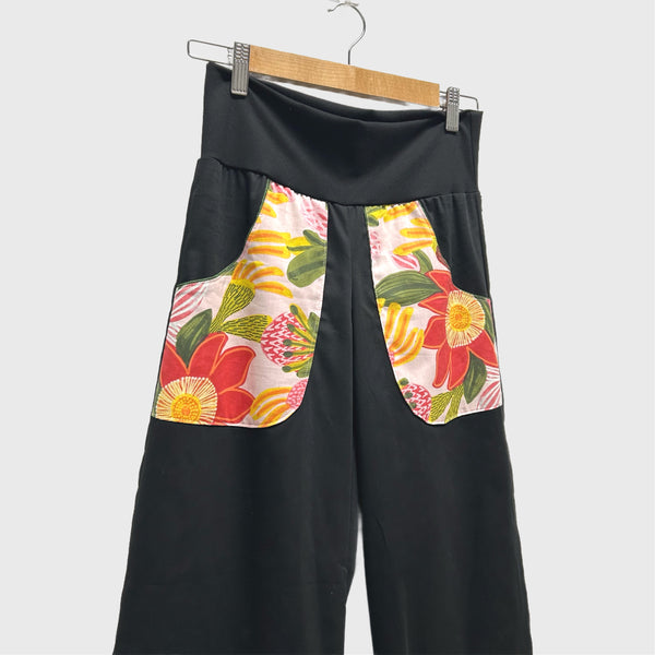 Wide Legged Pants - Black with Pink Flowers (S)