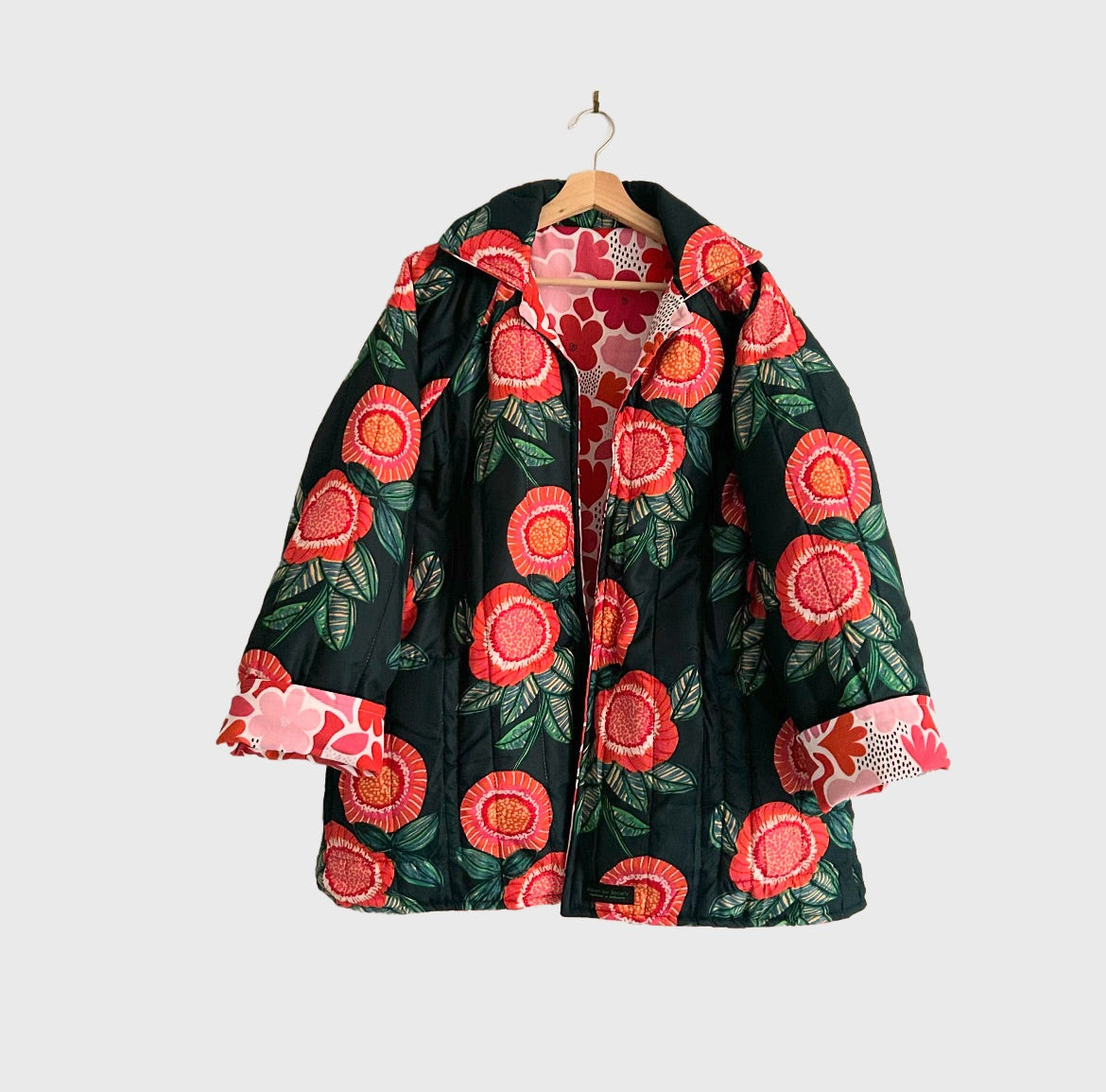 Reversible Quilted Jacket - Bold Red Flowers and Cream Daisy