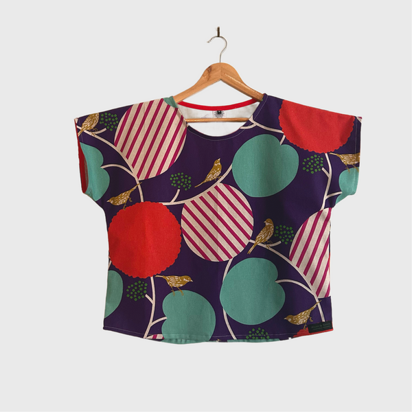 Short sleeve - Echino Pepe in Purple top (M)