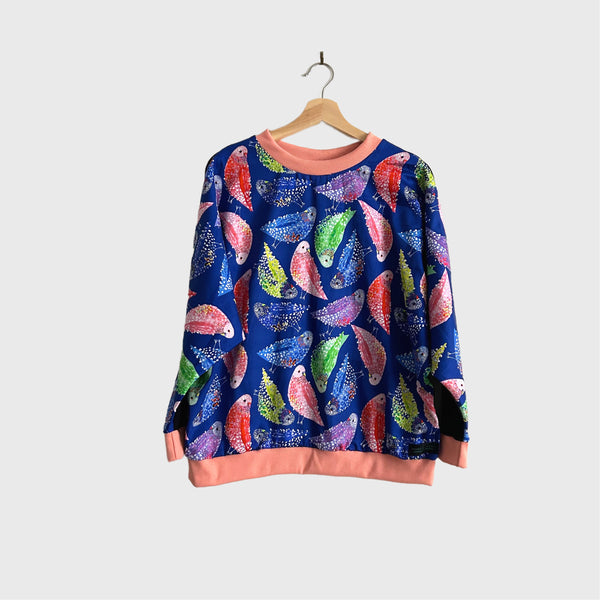 Batwing top - DOOPS Dark Blue Budgies (L)