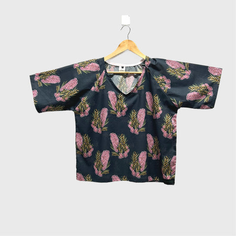 Sample Short sleeve v neck top - Rachelle Holowko Night Wattle (L)