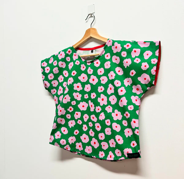 Short sleeve - Green Peony top (S)