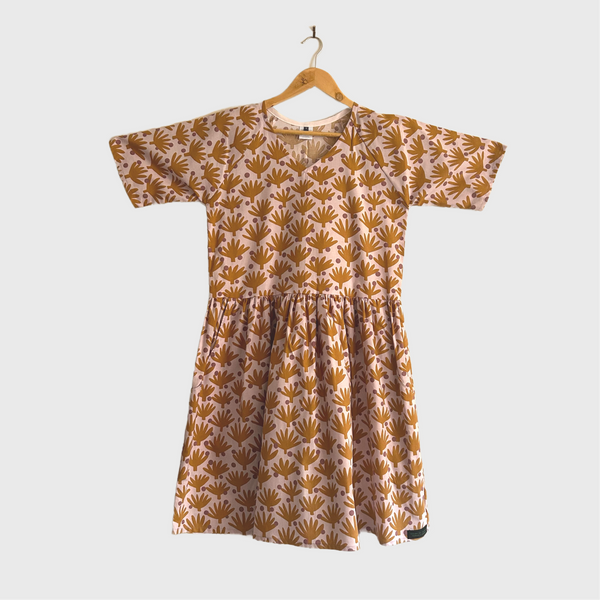 Short Ripple Dress - Find me in Ibiza (S)