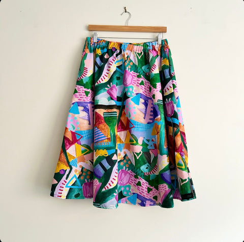 Mid length Skirt - Into the Amazon (L)