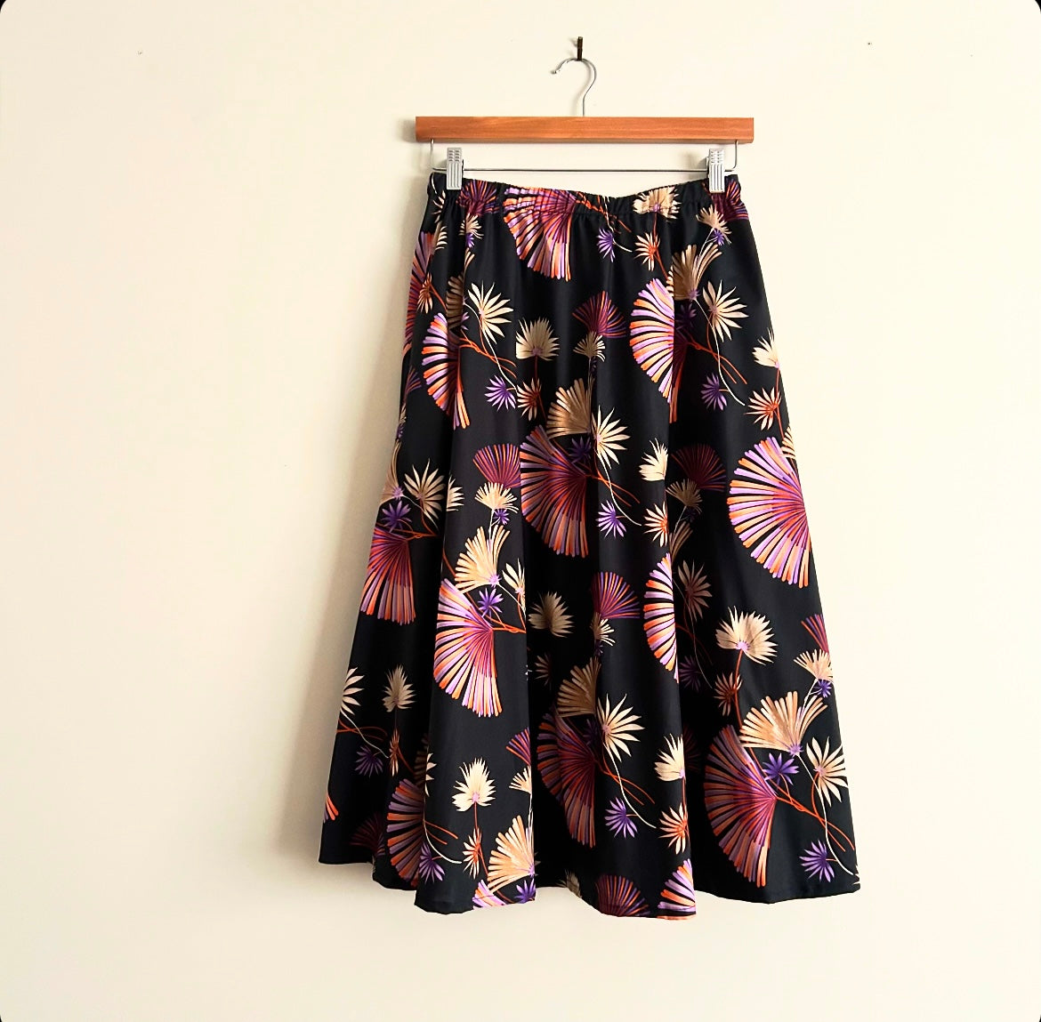 Mid length Skirt - Oriental Flowers (S)