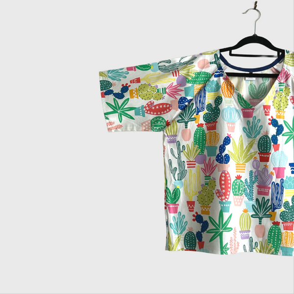 Short sleeve v neck top - Cactus (L)