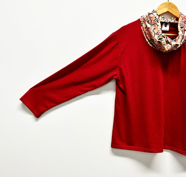 Roll neck top - Chilli Pepper Red with Flowers (L)