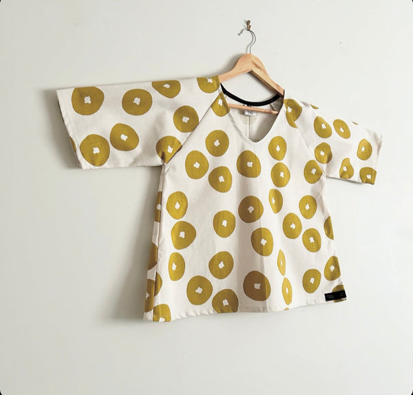 Swing Top - Japanese Mustard Circles (M)