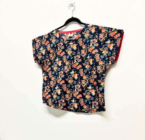 Short sleeve - Navy Flowers (L)