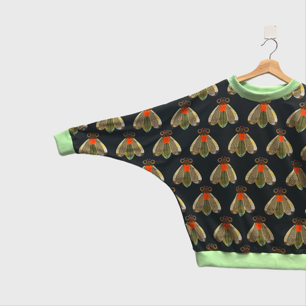 Batwing top - Beauty and the Bee (S)