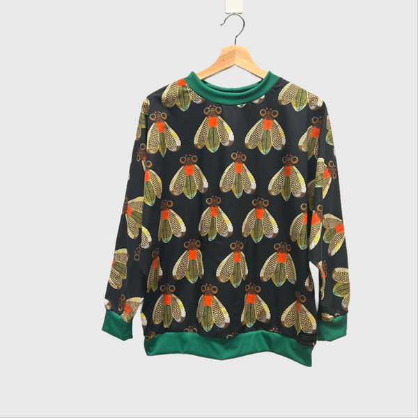 Batwing top - Beauty and the Bee with green (M)