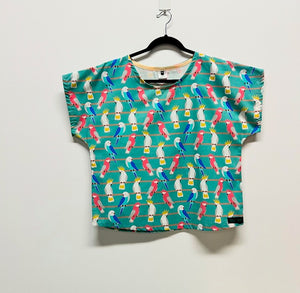 Short sleeve - Birds on a Wire Aqua top (M)