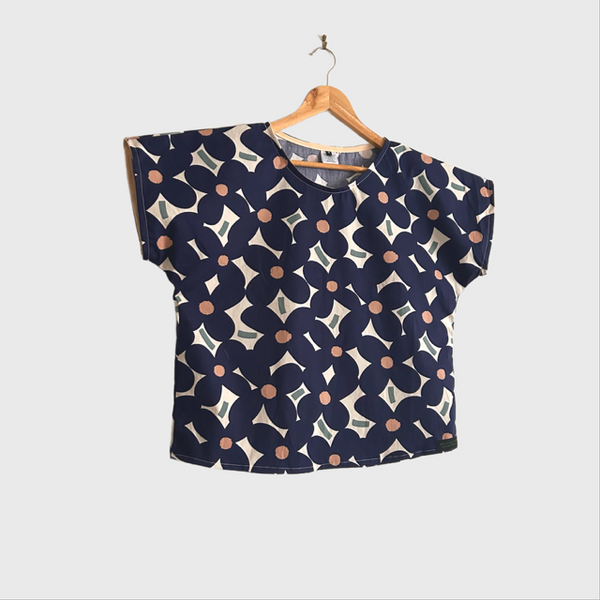 Short sleeve - Navy Flowers top (Multi size)