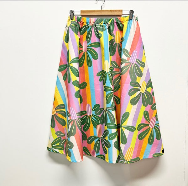 Mid length Skirt - Banksia Love (M)