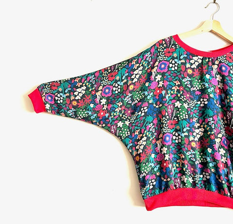 Batwing top - Blush Blooms (M)